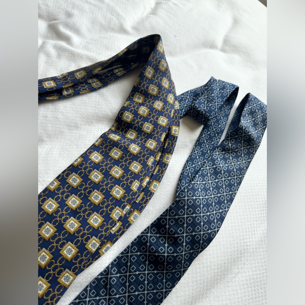 2 Mens Ties ( Christian Dior) - Picture 14 of 15